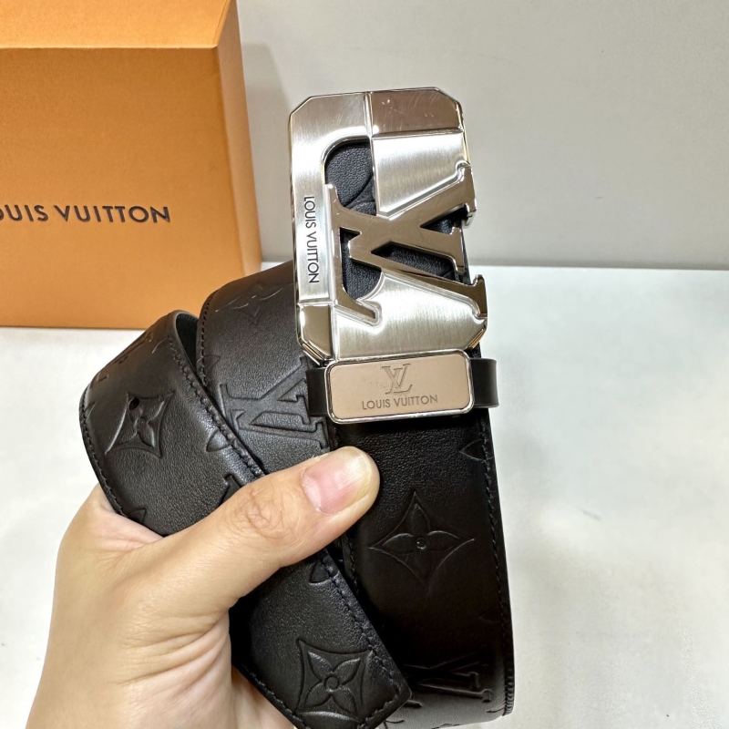 l**is V*t*n belts